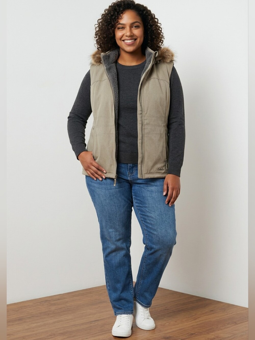 Cabela's Faux Fur Trim Hooded Primaloft Vest Size L Women's
